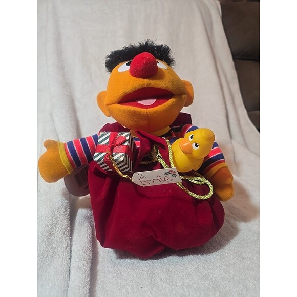 1998 Ernie Sesame Street Animated Christmas Display Figurine Kmart 10" tall - Picture 1 of 6